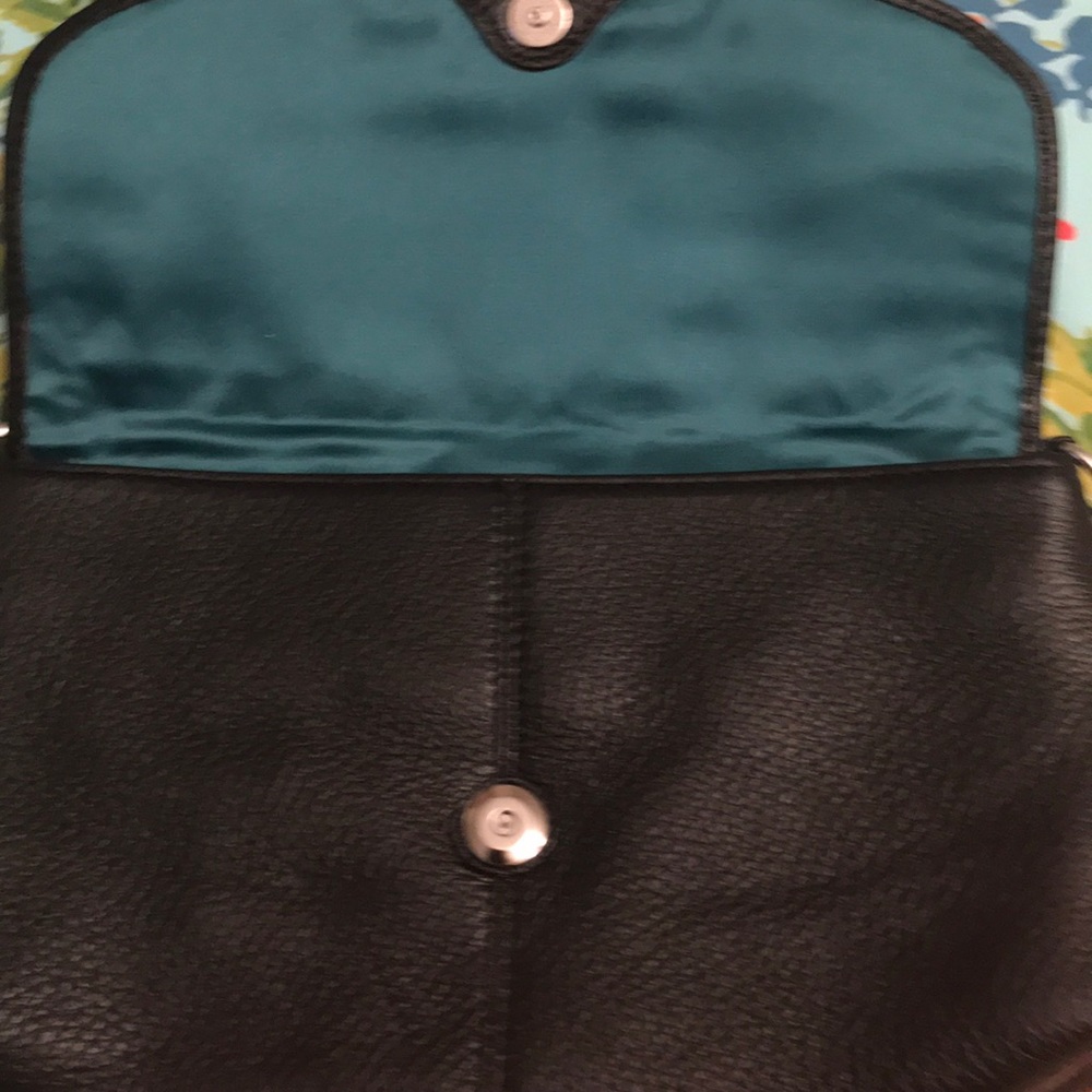 Purse - Picture 2 of 3